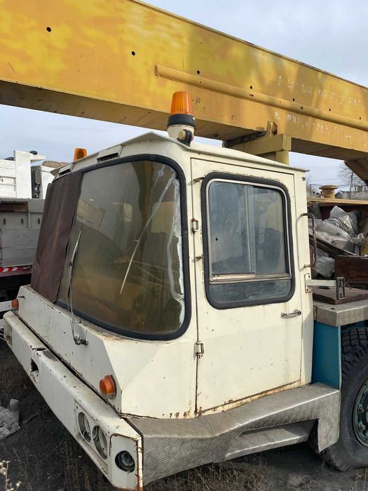 Автокран КС-6471 Январец 40 тонн