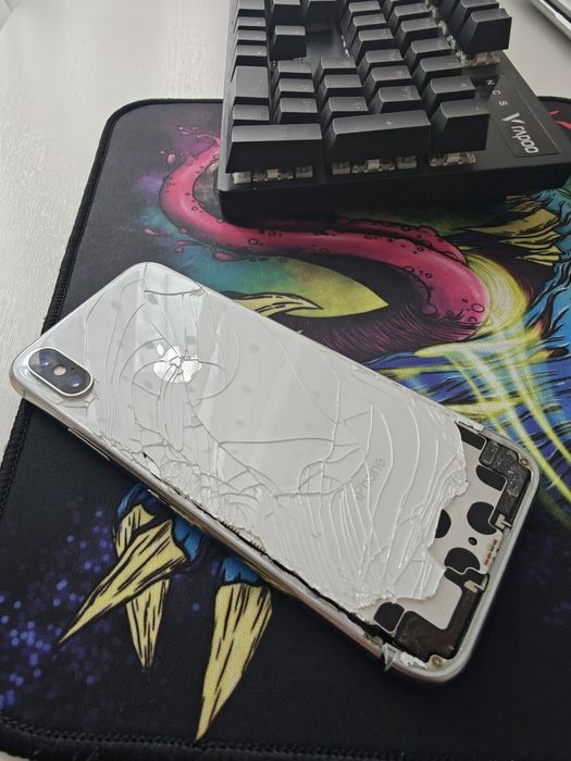 iPhone X - Ничего