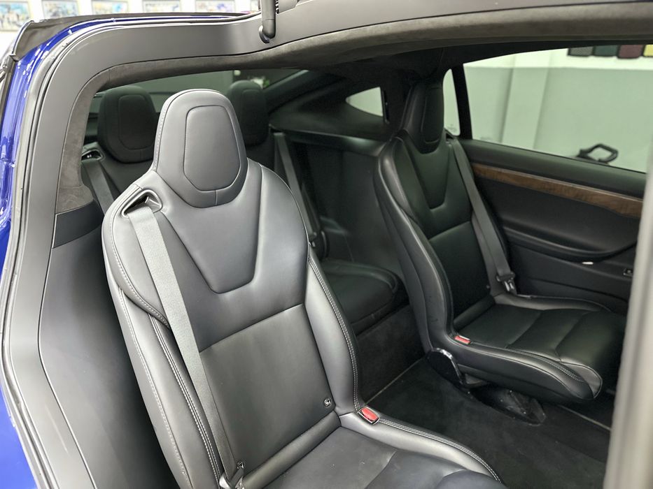 Tesla model X Dual motor Variant