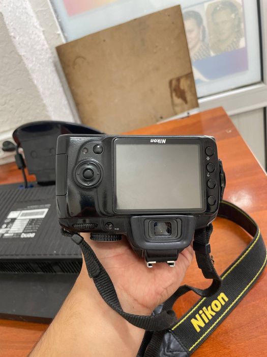 Nikon D3000 fotoapparat фотоаппарат никон д3000