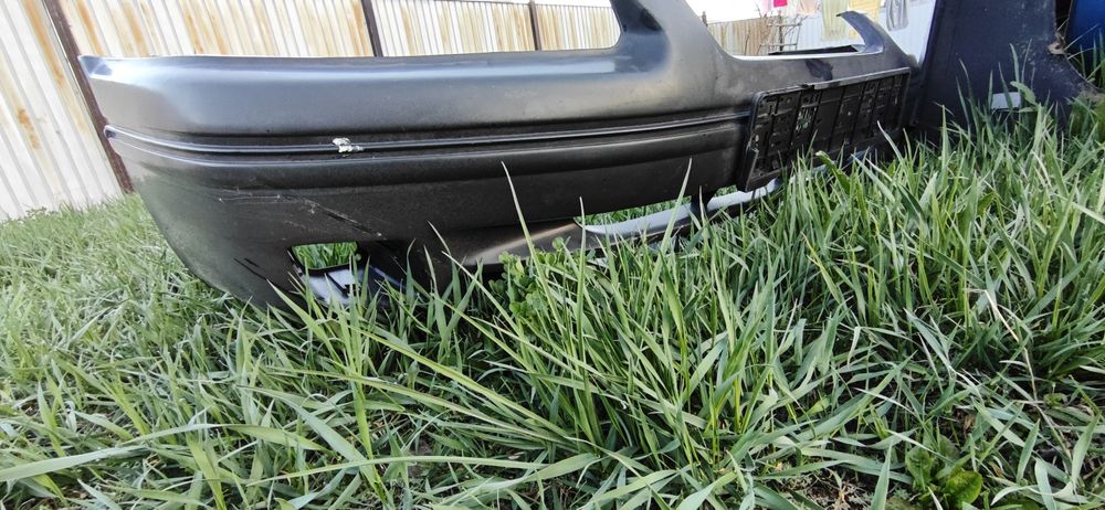 Бампер на camry двадцатка