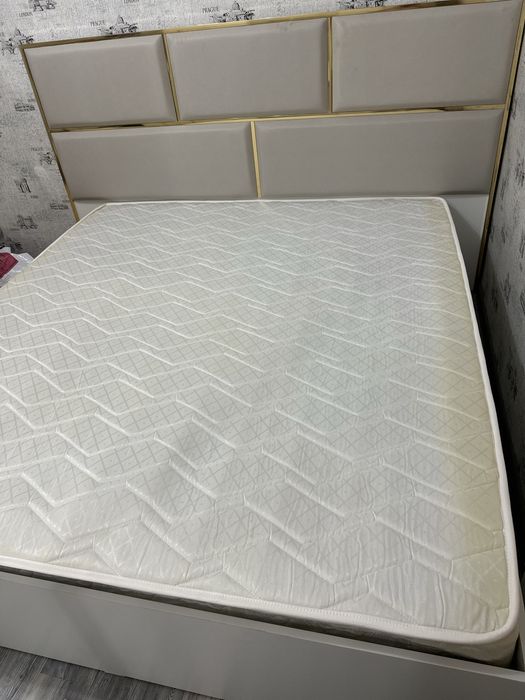 Кровать, двуспальная