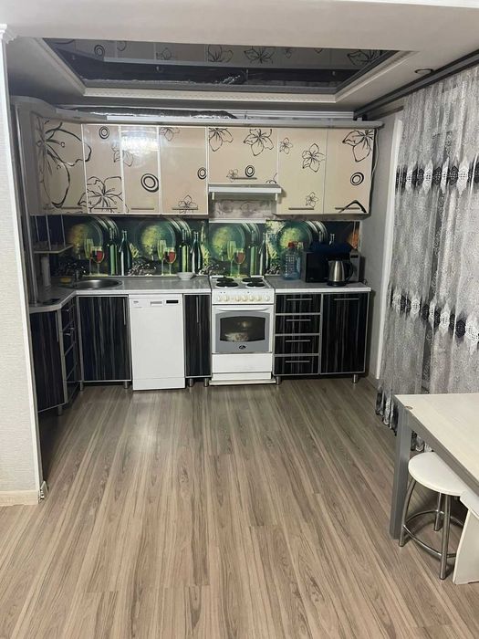 проам 3х комн кв пос Солнечный Конституции 22