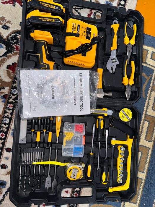 Шуруповерт безпроводной