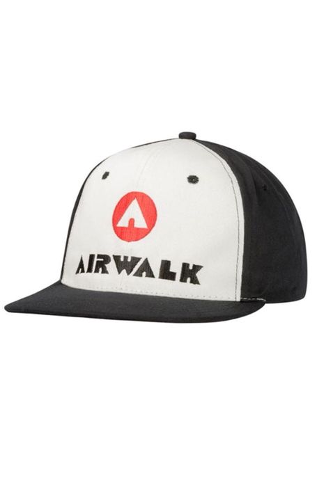 Sepci AirWalk noi,cu eticheta(Promoție 2+1 gratis)