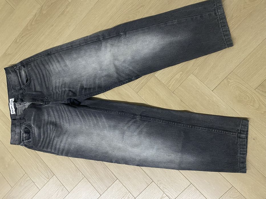 Продам джинсы bershka