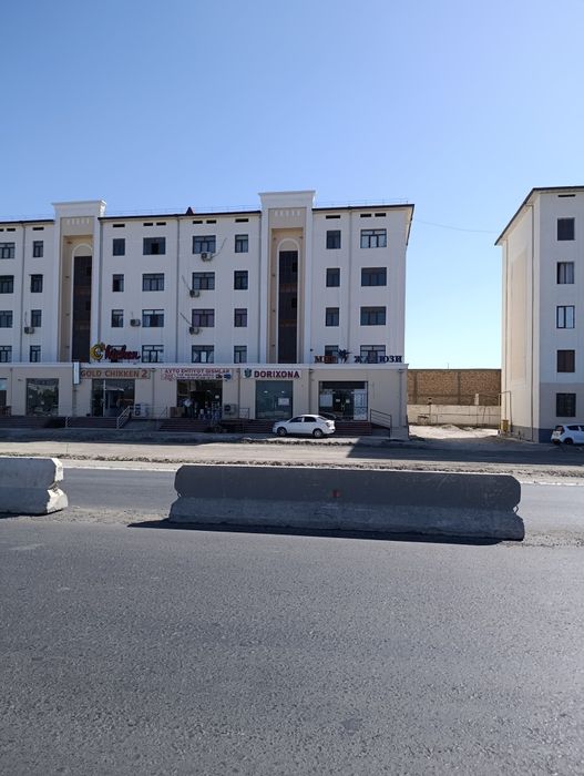 Магазин сотилади 80 м2