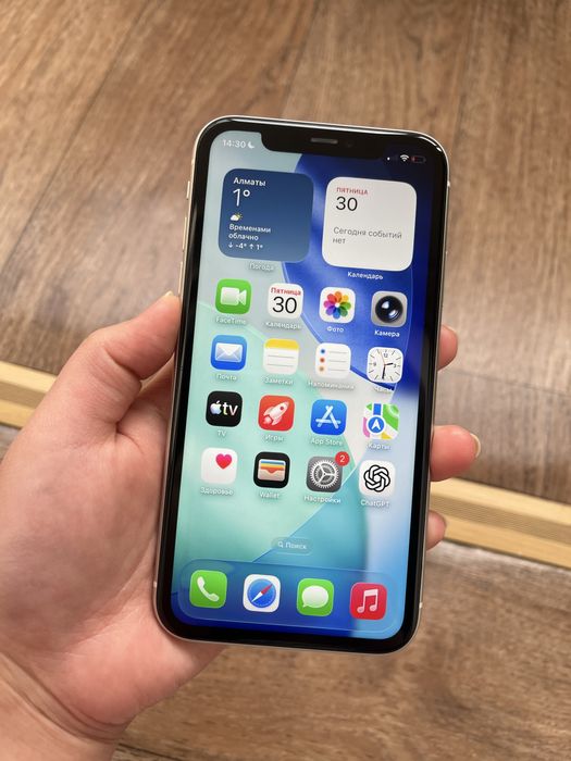Айфон 11 128гб отличный