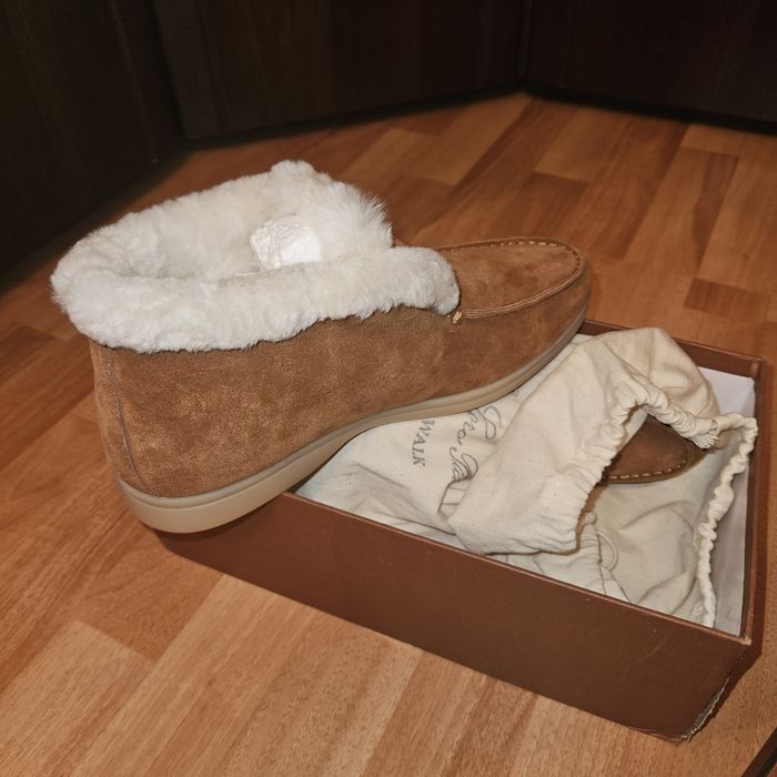 Продаются зимние ботинки