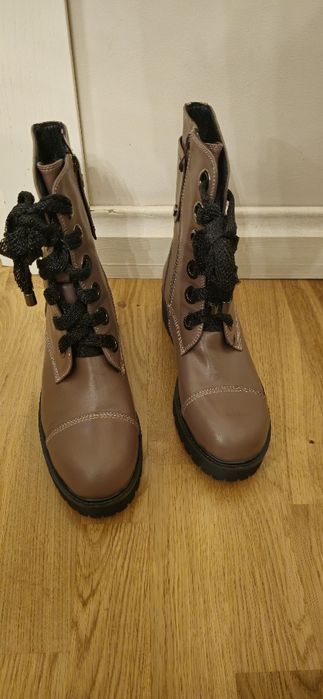 Обувь в отличном состоянии новый