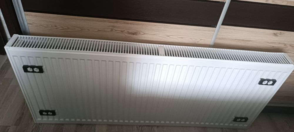 Продаётся панельный радиатор