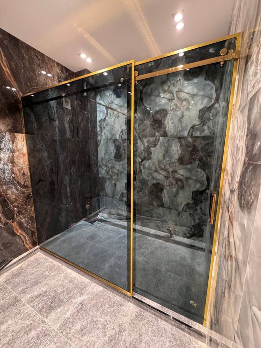 Душевые кабина и Стеклянные услуги от надёжный компании "OYNAI AMIRI