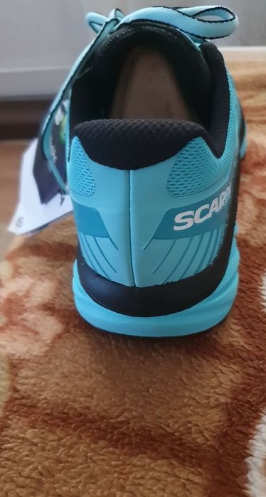 Treking  Scarpa  noi marimea 41/5 made in Vietnam