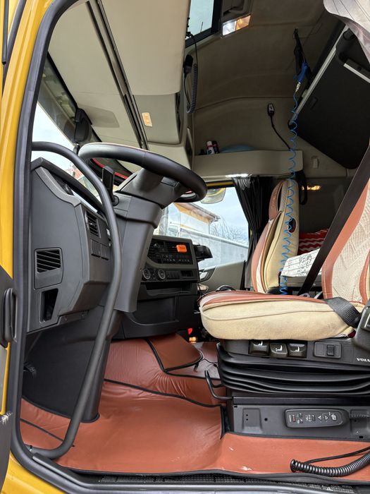 Volvo fh 500 schmitz varios