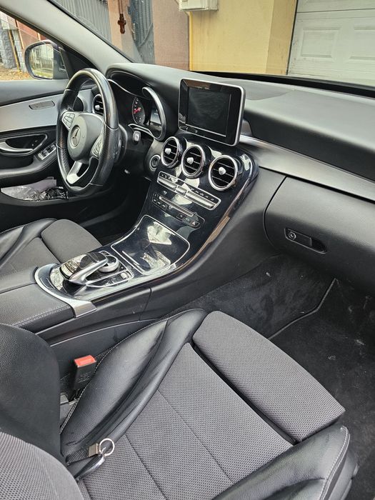 Mercedes C220 4matic (4x4)