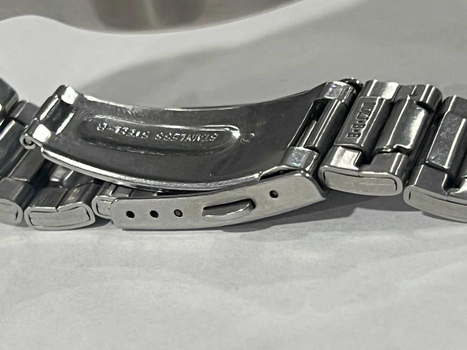 Seiko Chronograph 4T57-00E0 – Stainless Steel Men's