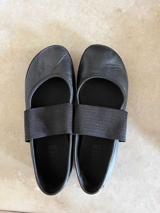 Туфли Мэри Джейн от Camper (Испания)