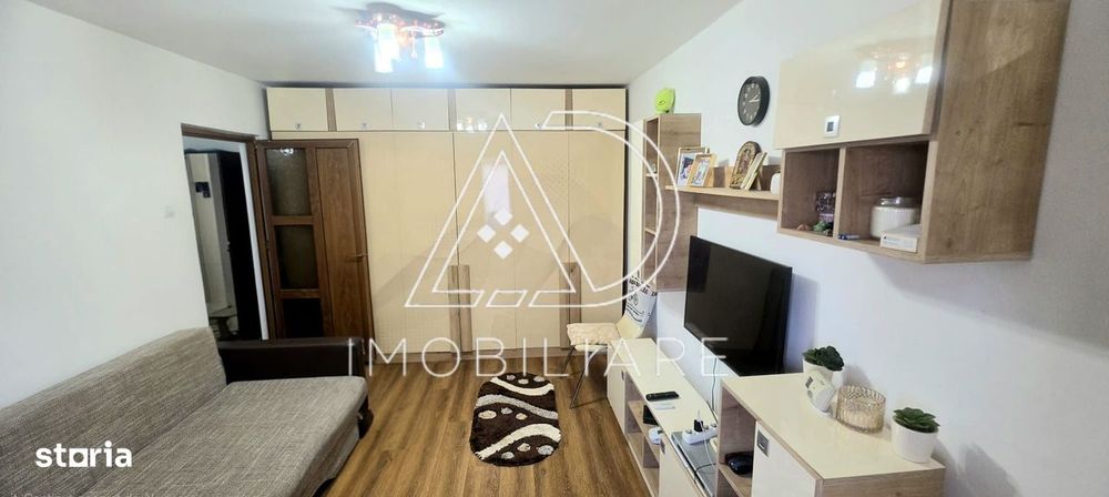 De vânzare garsonieră Rovinari, etaj 2