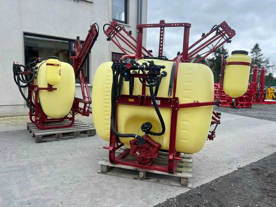 Met Instalatie Erbicidat Hardi Master 1000 litri si 850 litri  an 2018