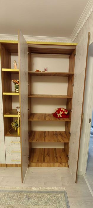 Шкаф спальный новый