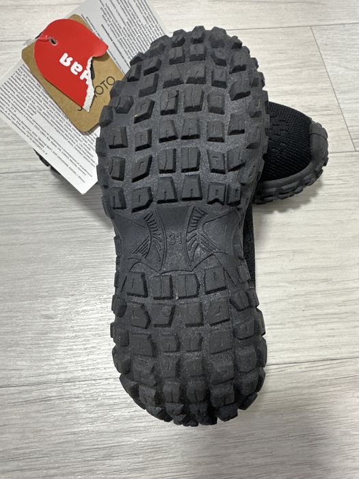 Продам кроссовки