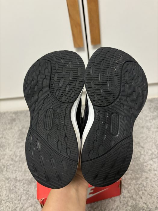 Adidasi Adidas marimea 28