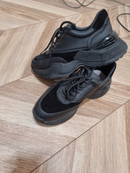 Кроссовки  Maria Moro