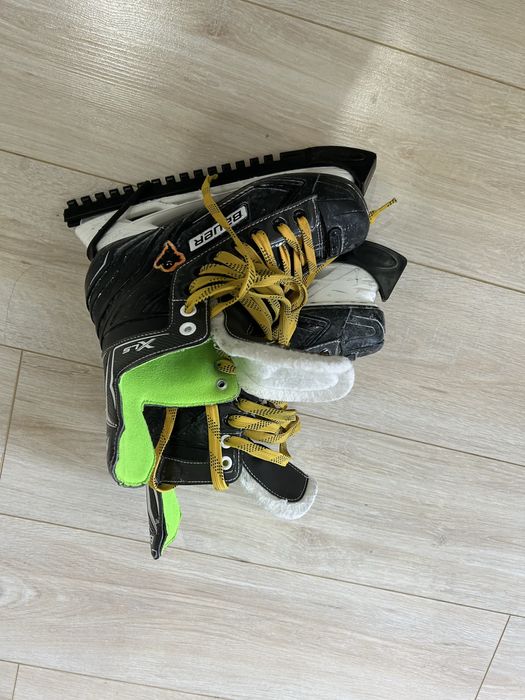 Коньки хоккейные 38-39 размер