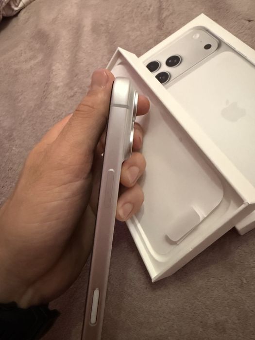Iphone 17 Pro Max 100%