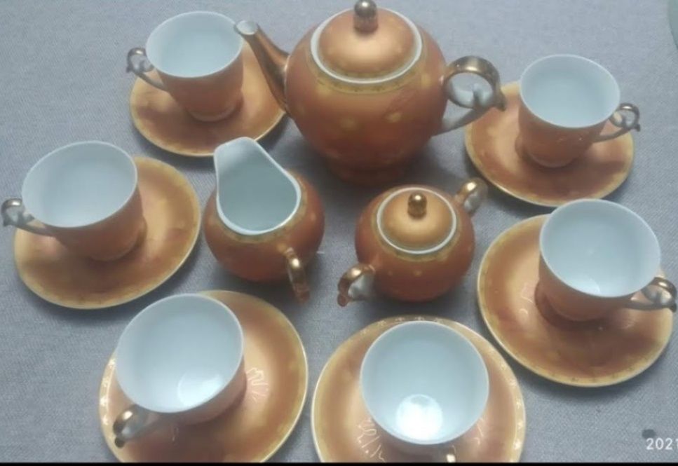 Сервиз чайный на шесть персон