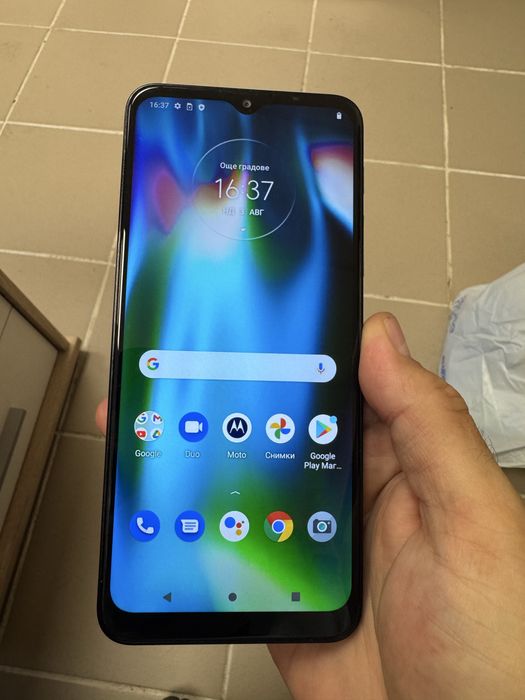 Motorola Moto G9 Play 64gb - отличен