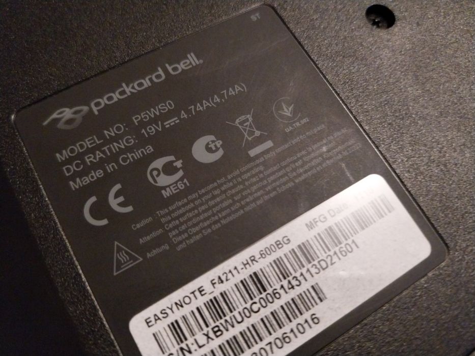 Лаптоп Packard bell