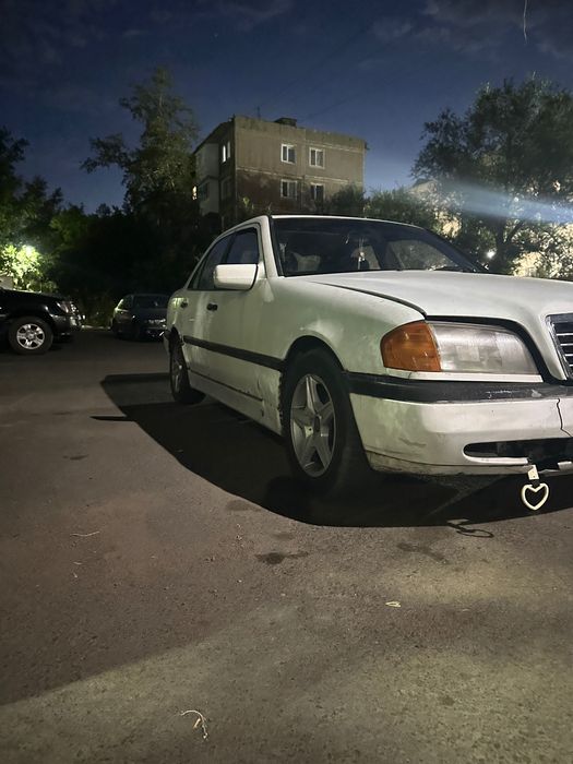 Mercedes Benz w202