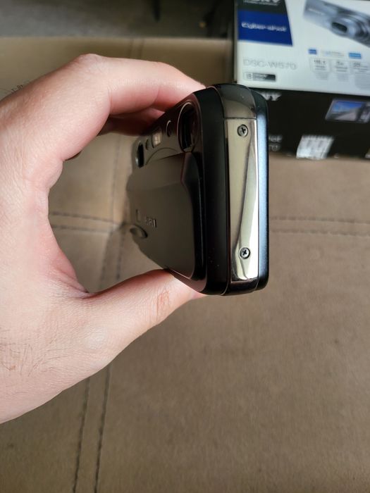 FujiFilm FinePix Real 3D W3 фотоапарат 10MP