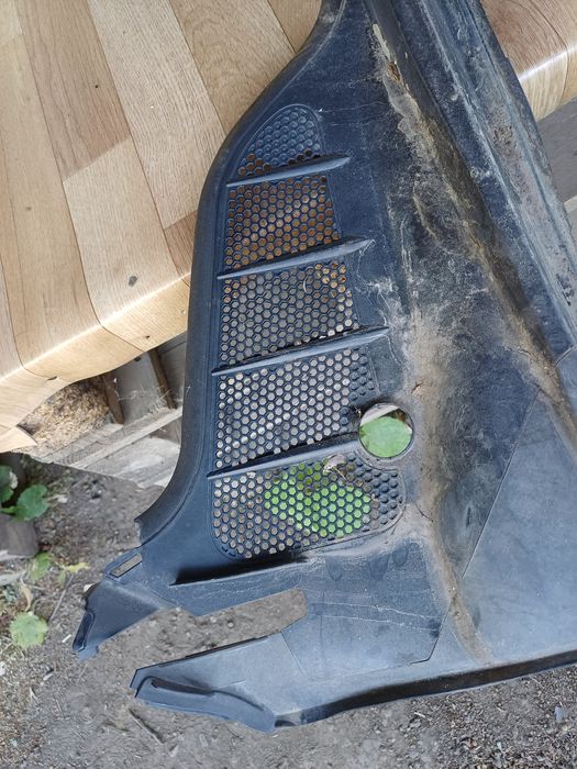 Кора под чистачки за пежо 308 2008 година