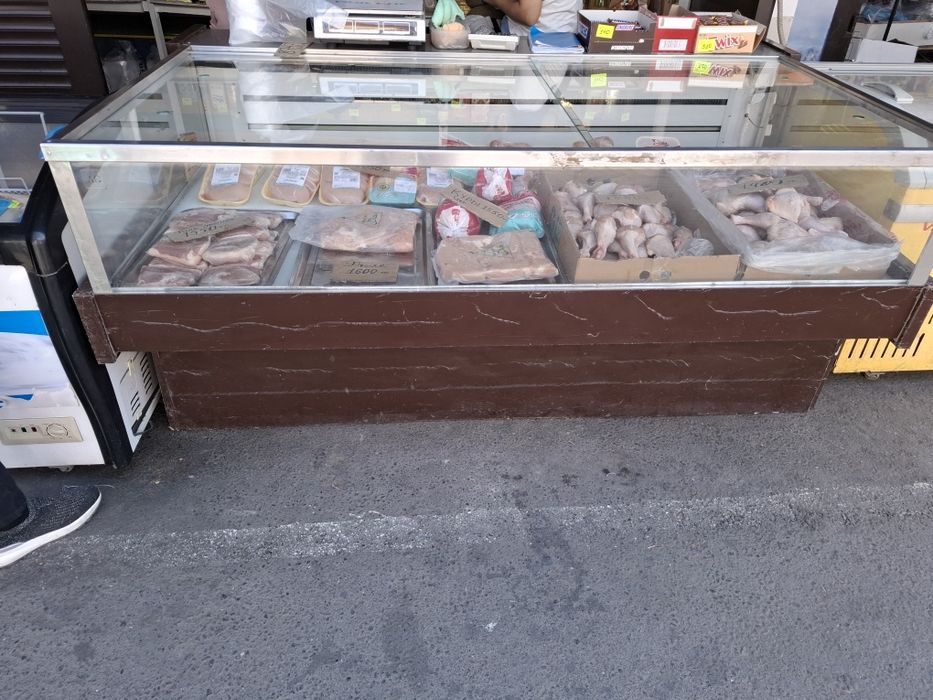 Продам холодильник