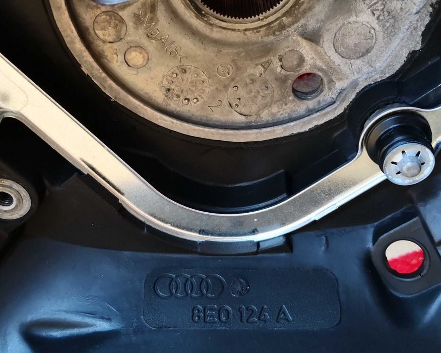 Кожен волан за AUDI A4 B6, A3 8L фейслифт, TT 8N фейслифт