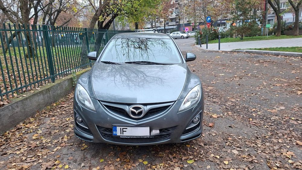 Mazda 6 Fabricatie 2012, motorizare benzina 1990cm ,cauciucuri noi iarna,vara