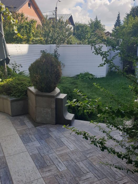 Inchiriez casa stefan cel mare 24