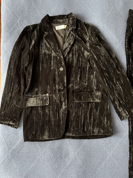 Костюм Zara за 20.000 тг