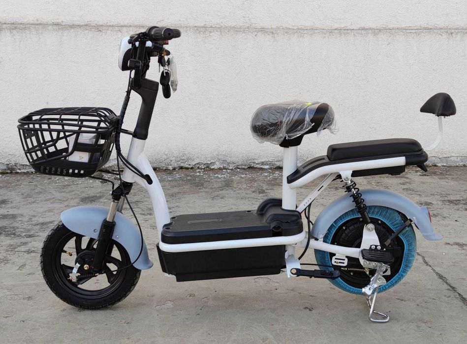 Електрически скутер EcoWay B13, 350W, двуместен, 35 km/h