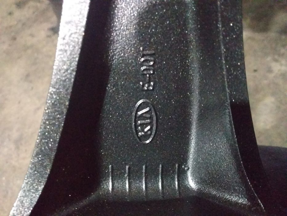 Киа оригинал на 18