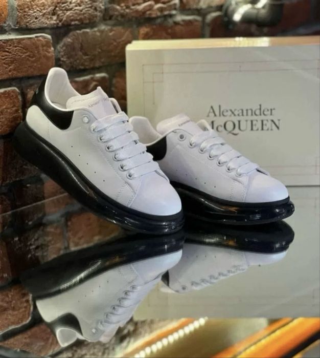 Adidasi Alexander Mcqueen