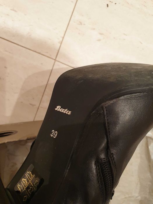 Дамски ботуши BATA, размер 39