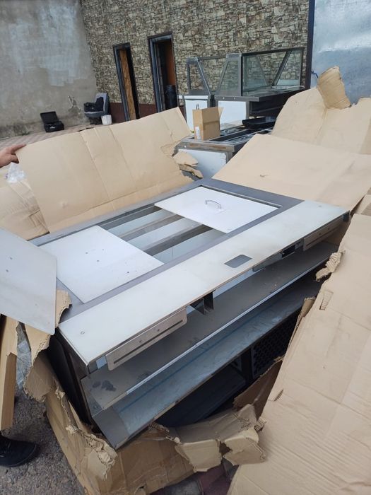 Холодильные витрины срочно