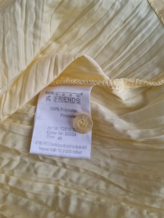 Риза с къс ръкав