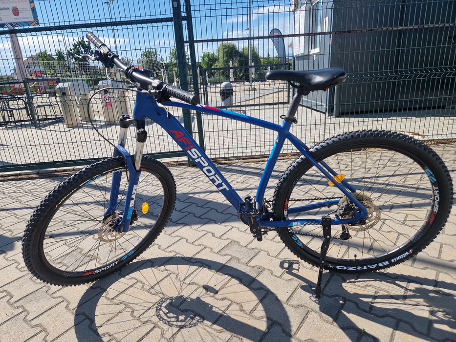 Vand bicicleta in stare Noua!