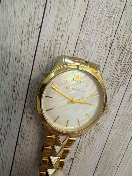 Оригинален часовник Michael Kors