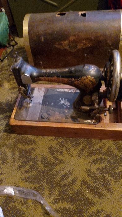 Продам Швейная машина