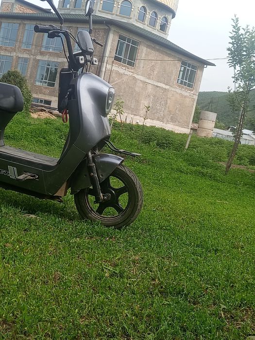 Продам скутер срочно